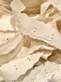 25mm Broderie 4720 Flat