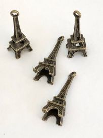 4 Mini Eiffel Tower Charms
