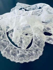 60mm Fine White Lace Gathered (5metres)