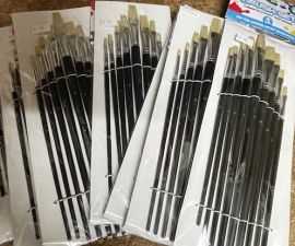Assorted Paintbrushes (9 in pack)