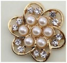 30mm Pearl/Diamante Embellishment