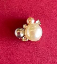 "Pearl" Trio