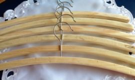 Child Wooden Coat Hangers (pkt 6)